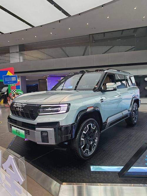 深圳27比亚迪方程豹硬派越野的爆款，英菲尼迪35周年与你共成长